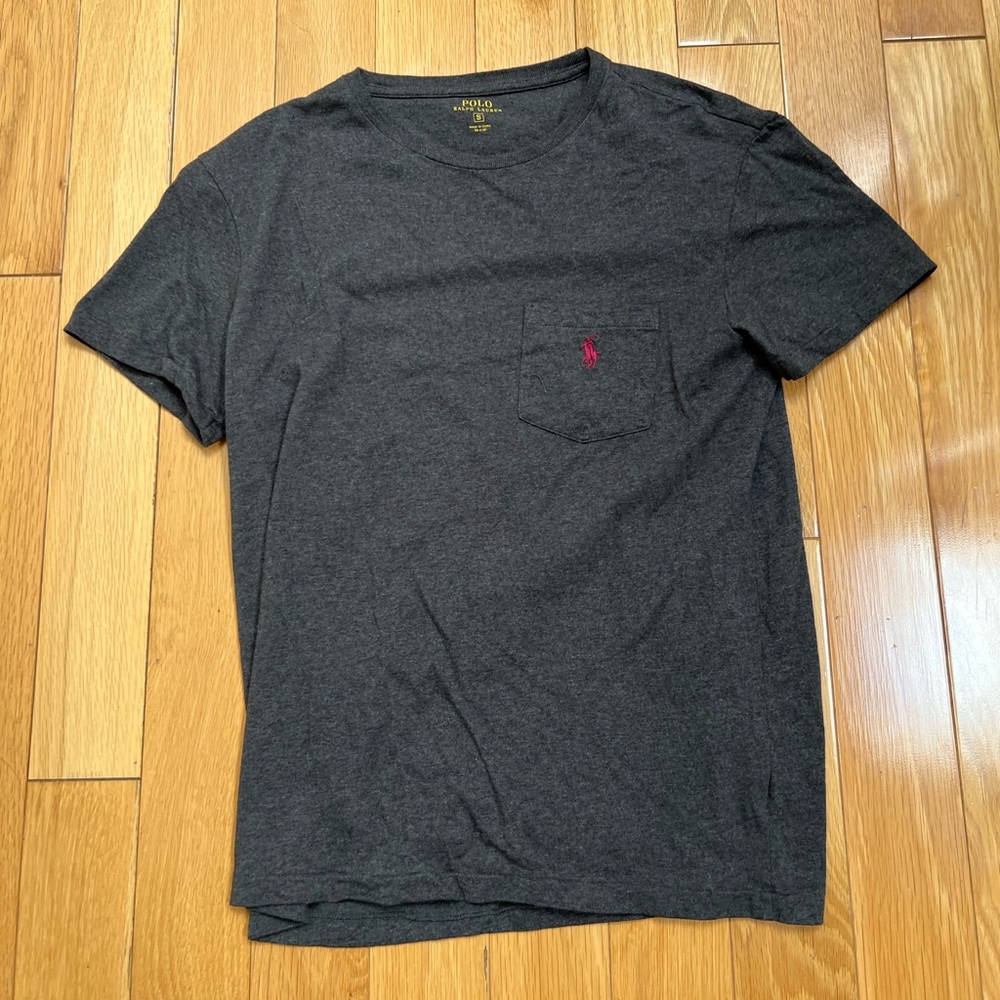 Dark Gray Ralph Lauren Polo t-shirt (Size Small)